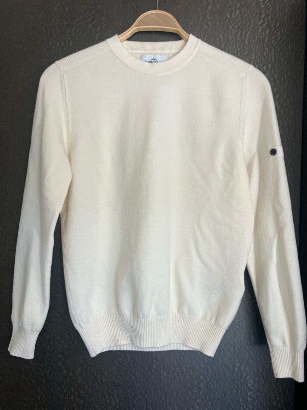 STONE ISLAND Authentic Men's Cream Colored Wool Crewneck Sweater Size M NWOT